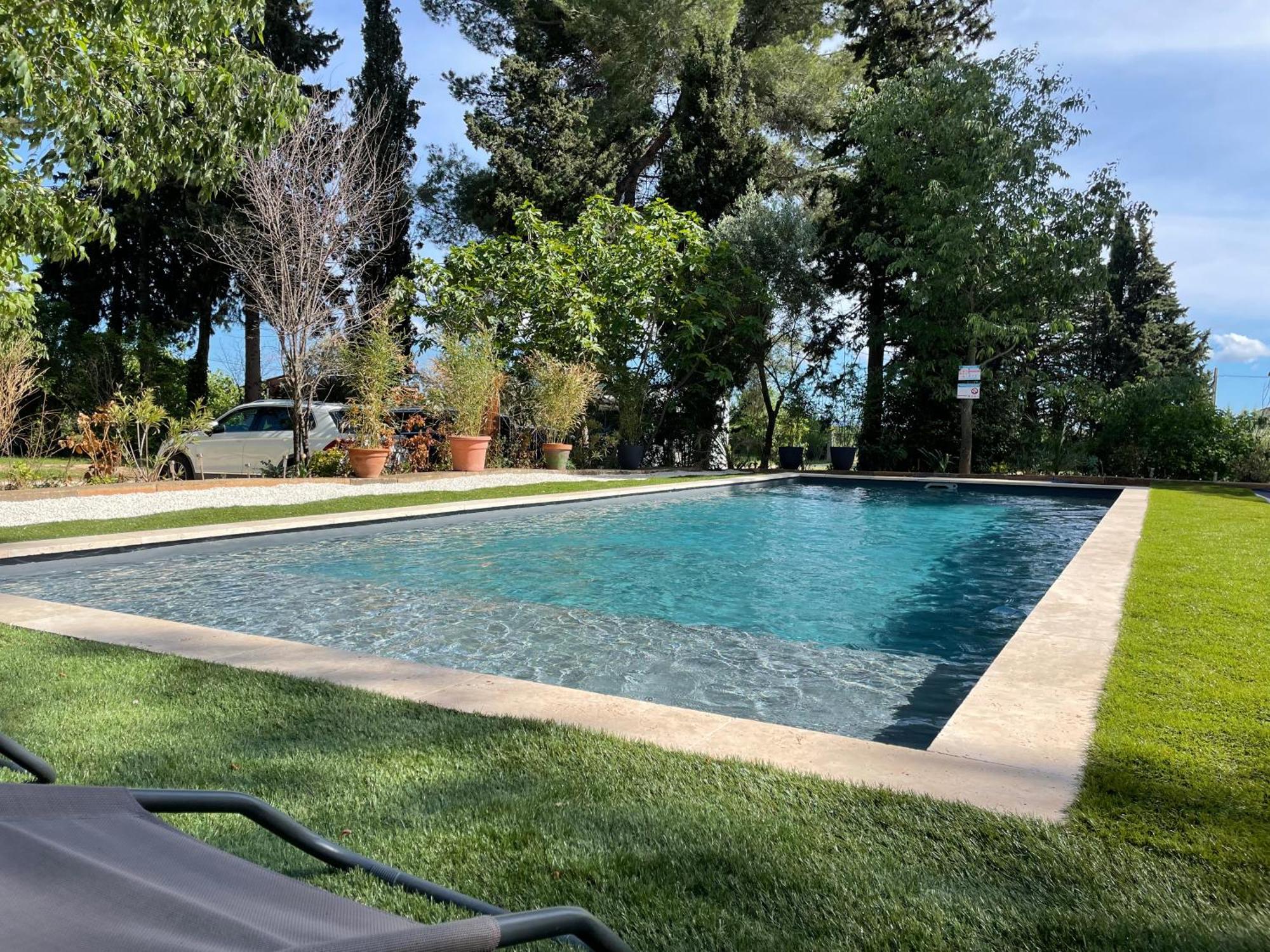 Superbe Annaix De Villa Aix-en-Provence Exteriör bild
